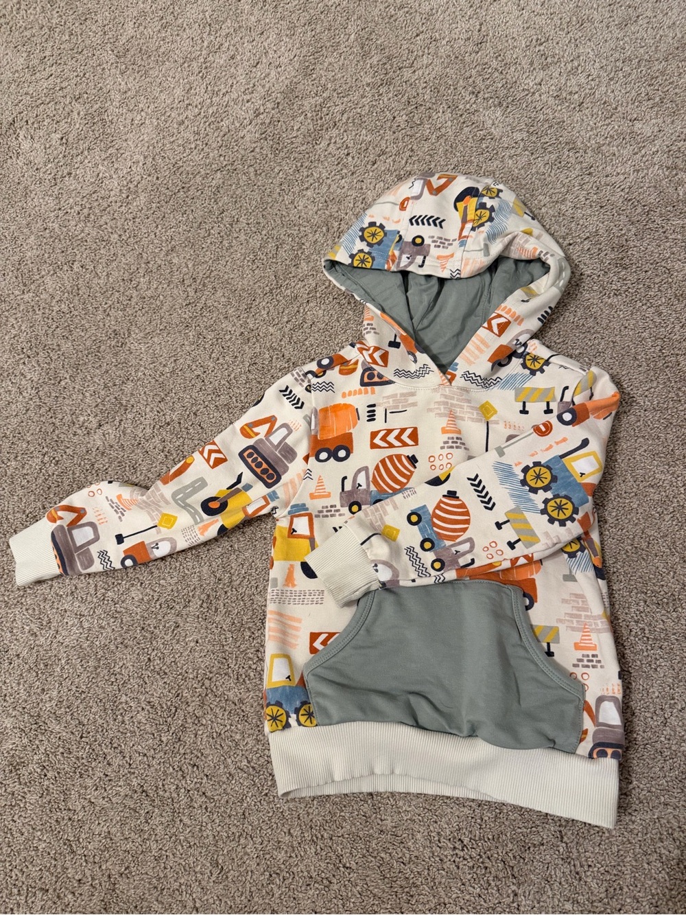Little Sleepies Construction Print Hoodie in White, Orange, Yellow, Blue, Gray